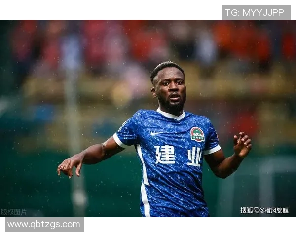 南京飞盘队与杭州飞盘队赛后复盘分析灵活性表现与战术对比